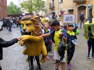 Fires de Sant Narc&iacute;s 2024. Cercavila de gegantons amb la Girona Marxing Band