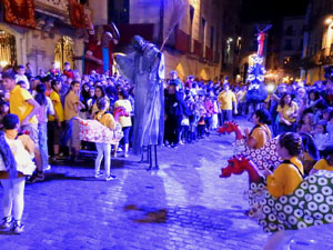 Ballades a la pla&ccedil;a del Vi
