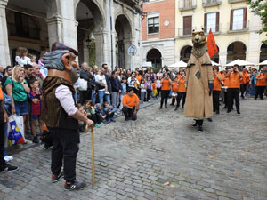 El preg&oacute;. Cercaviles de gegants i capgrossos