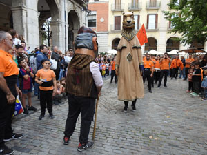 El preg&oacute;. Cercaviles de gegants i capgrossos
