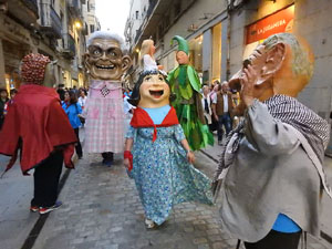 El preg&oacute;. Cercaviles de gegants i capgrossos