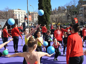 XII Jornada de l'Esport Femení 2024 a la plaça Salvador Espriu i la de Francesc Calvet i Rubalcaba