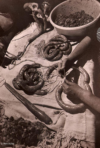 La matan&ccedil;a del porc a Mieres, La Garrotxa