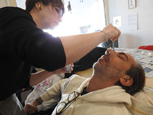 Nadal 2023. Home dels Nassos al barri de Sant Narc&iacute;s