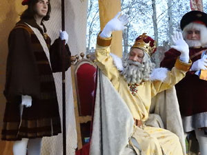 Reis 2024. El campament reial al camp de Mart al parc de la Devesa