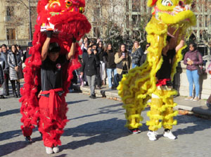 Celebració de l'any nou xinès, el 4723, any de la Serp, a Girona