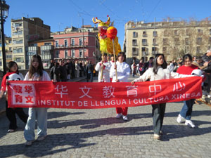 Celebració de l'any nou xinès, el 4723, any de la Serp, a Girona