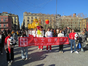 Celebració de l'any nou xinès, el 4723, any de la Serp, a Girona