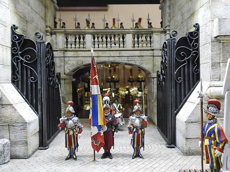 Fires de Girona 2024. Exposici&oacute; Soldat de Plom a l'esgl&eacute;sia de Sant Lluc