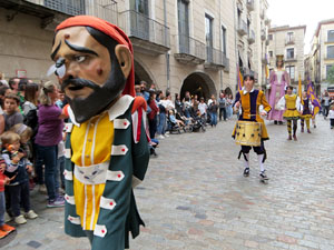 Toc de Rams. Cerim&ograve;nia del canvi de rams de les gegantes