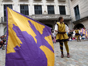 Toc de Rams. Cerim&ograve;nia del canvi de rams de les gegantes