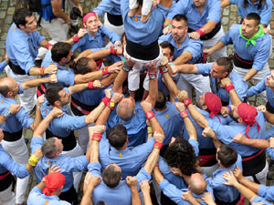 Fires de Sant Narcís 2025. Diada castellera amb Marrecs de salt, Minyons de Terrassa i Capgrossos de Mataró