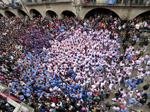 Fires de Sant Narcís 2025. Diada castellera amb Marrecs de salt, Minyons de Terrassa i Capgrossos de Mataró