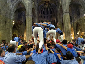Fires de Sant Narcís 2025. Pilar a les escales de la Catedral