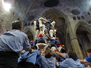 Fires de Sant Narcís 2025. Pilar a les escales de la Catedral