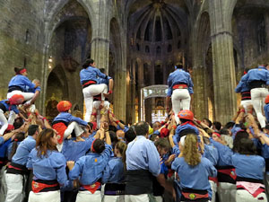 Fires de Sant Narcís 2025. Pilar a les escales de la Catedral