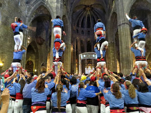 Fires de Sant Narcís 2025. Pilar a les escales de la Catedral