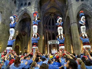 Fires de Sant Narcís 2025. Pilar a les escales de la Catedral