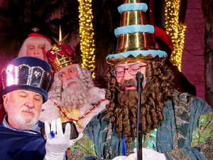 Reis 2025. Arribada dels Reis a la pla&ccedil;a de l'U d'octubre de 2017