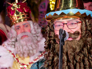 Reis 2025. Arribada dels Reis a la pla&ccedil;a de l'U d'octubre de 2017