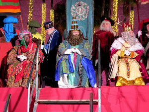 Reis 2025. Arribada dels Reis a la pla&ccedil;a de l'U d'octubre de 2017