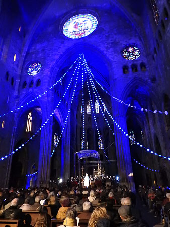 La nau gòtica de la Catedral durant el Cant de la Sibil·la