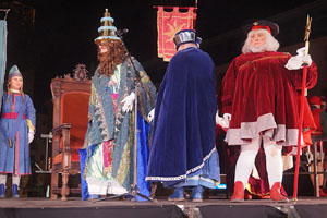 Reis 2026. Arribada dels Reis a la pla&ccedil;a de l'U d'octubre de 2017