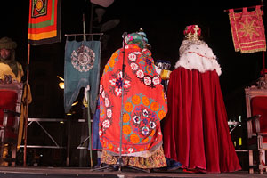 Reis 2026. Arribada dels Reis a la pla&ccedil;a de l'U d'octubre de 2017