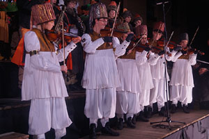 Reis 2026. Arribada dels Reis a la pla&ccedil;a de l'U d'octubre de 2017