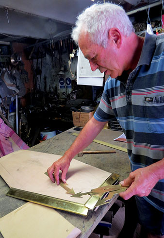 Ramon Boix al seu taller. 2015