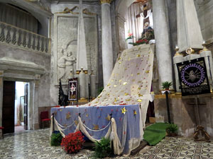 Temps de Flors 2025. Esgl&eacute;sia dels Dolors