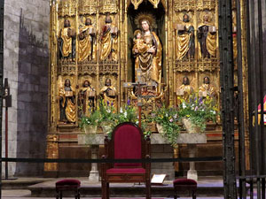 Temps de Flors 2025. Basílica de Sant Feliu (interior)