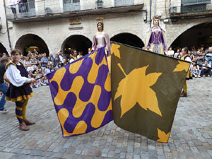 Toc de Rams. Cerim&ograve;nia del canvi de rams de les gegantes