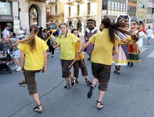 Cercavila de la Flama del Canig&oacute; 2026 fins la pla&ccedil;a del Vi