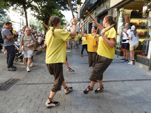 Cercavila de la Flama del Canig&oacute; 2026 fins la pla&ccedil;a del Vi