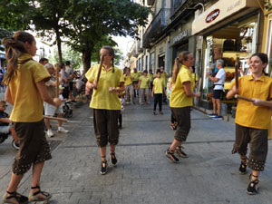 Cercavila de la Flama del Canig&oacute; 2026 fins la pla&ccedil;a del Vi
