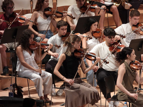 Festival Notes al parc. Assaig de la Jove Orquestra de les Comarques Gironines