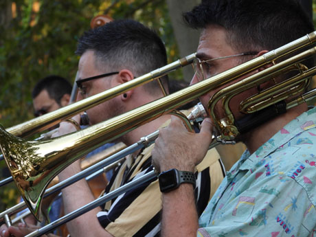 Festival Notes al parc. Girona Jazz Project Big Band & Smack Dab