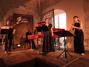 Festival Notes al parc 2026. Adriana Mayer & Ensemble L'Albera