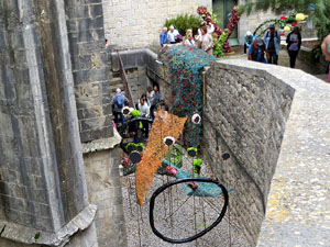 Temps de Flors 2026. La Catedral- Passad&iacute;s fossat de l'absis