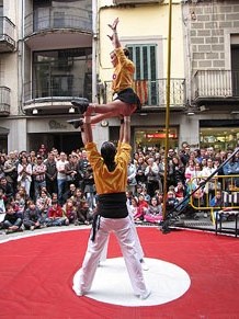 Espectacle de circ a c&agrave;rrec de CIRCO LOS