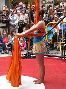 Espectacle de circ a c&agrave;rrec de CIRCO LOS