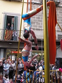 Espectacle de circ a c&agrave;rrec de CIRCO LOS