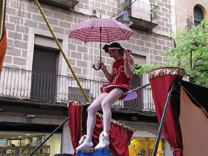 Espectacle de circ a c&agrave;rrec de CIRCO LOS