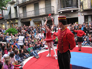 Espectacle de circ a c&agrave;rrec de CIRCO LOS