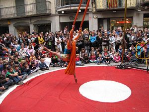 Espectacle de circ a c&agrave;rrec de CIRCO LOS