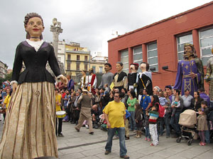 Fires de Sant Narc&iacute;s 2013. Trobada de gegants: la cercavila
