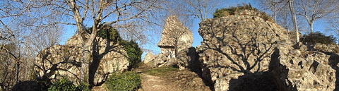 Panoràmica de les restes del sector est de la Torre Gironella