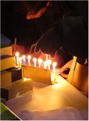 Llums de record de la celebració de la Hanukkà