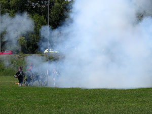 VIII Festa Reviu els Setges Napole&ograve;nics de Girona. Recreaci&oacute; d'una batalla al Parc de les Ribes del Ter